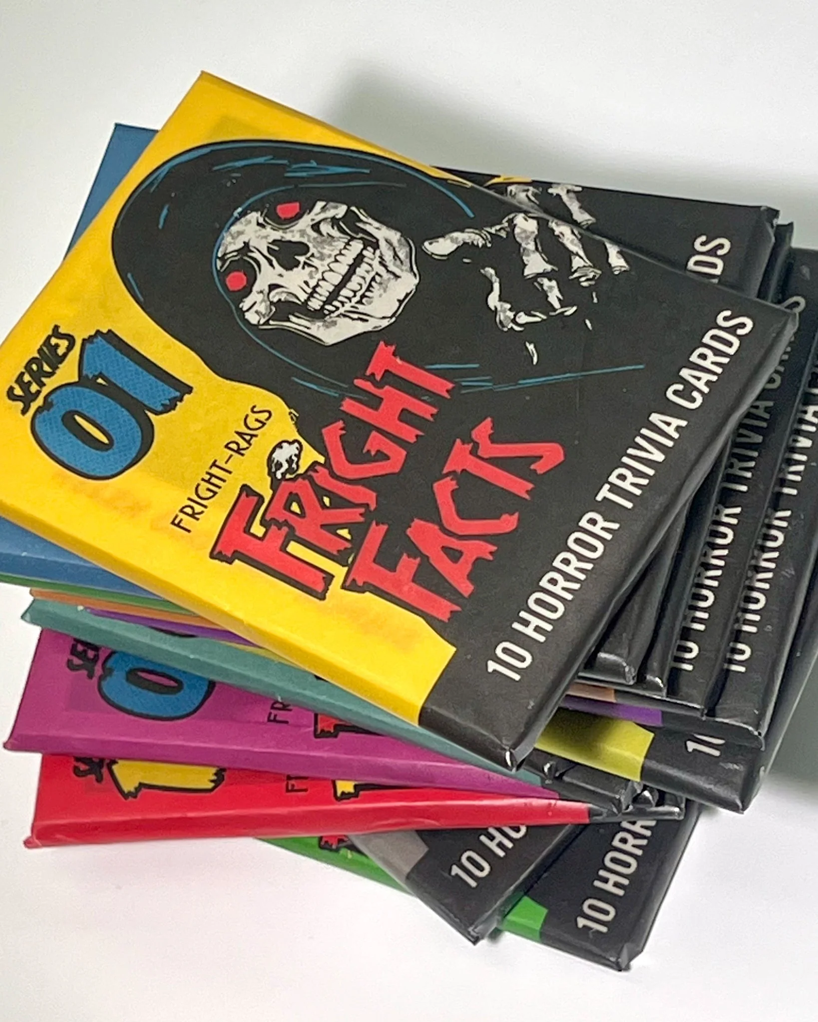 Fright Facts Trading Cards - Complete Set (All 12 packs) - Image 2